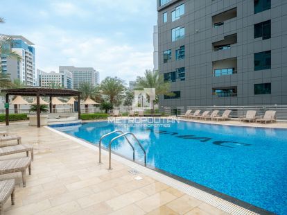 Apartments, UAE, Emirate of Dubai, Dubai, 1 250 000 Dh photo 1