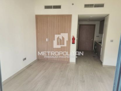 Apartments, UAE, Emirate of Dubai, Dubai, 750 000 Dh photo 2