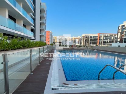 Apartments, UAE, Emirate of Dubai, Dubai, 750 000 Dh photo 8