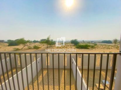 Townhouse in Dubai, UAE for 2 800 000Dh (ID:75091)