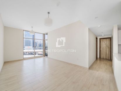 Apartments, UAE, Emirate of Dubai, Dubai, 2 400 000 Dh photo 1