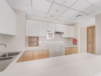 Apartments, UAE, Emirate of Dubai, Dubai, 2 400 000 Dh photo 8