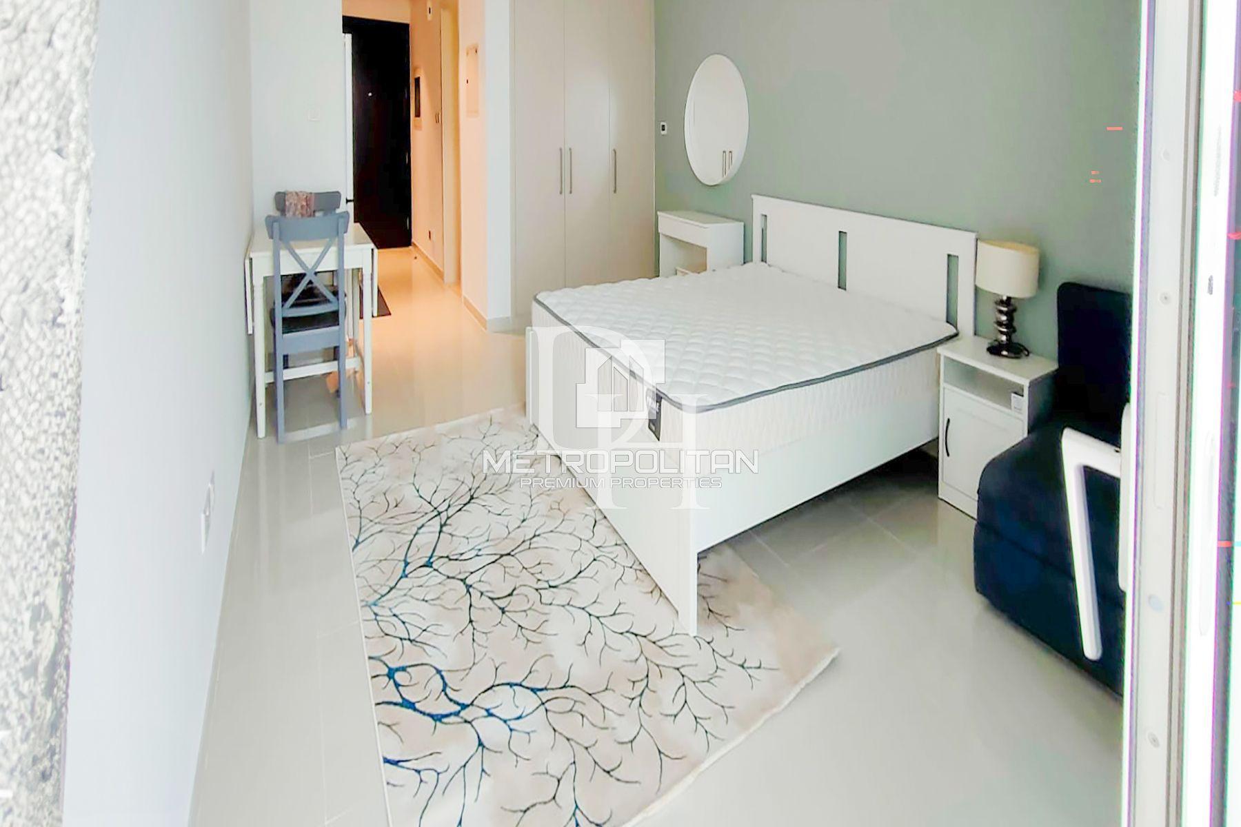 Apartments, UAE, Emirate of Dubai, Dubai, 600 000 Dh photo 2
