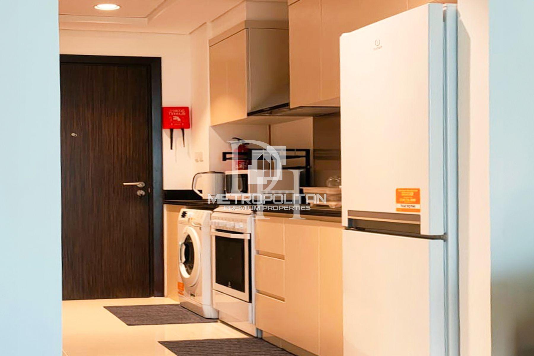 Apartments, UAE, Emirate of Dubai, Dubai, 600 000 Dh photo 5