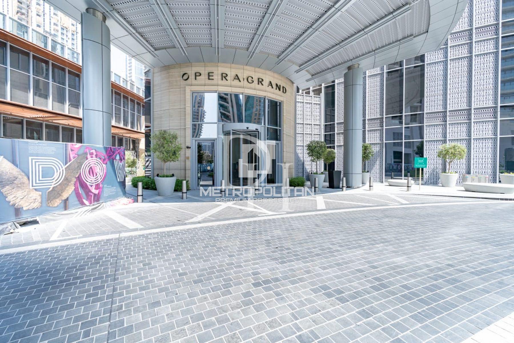 Apartments, UAE, Emirate of Dubai, Downtown Burj Dubai, 4 990 000 Dh photo 1