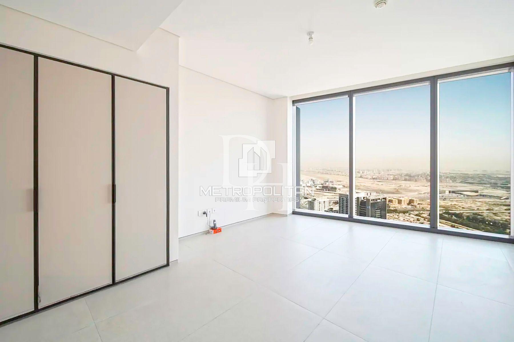 Apartments, UAE, Emirate of Dubai, Jumeirah, 4 100 000 Dh photo 2