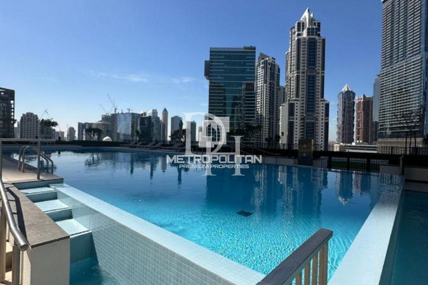 Apartments, UAE, Emirate of Dubai, Downtown Burj Dubai, 3 300 000 Dh photo 14