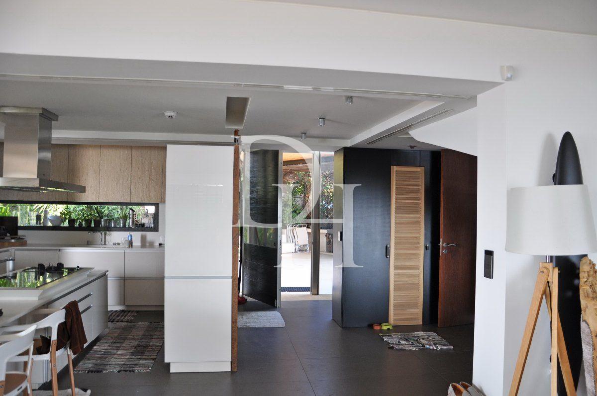 Дом / Вилла, Греция, Аттика, 1 500 000 € фото 1