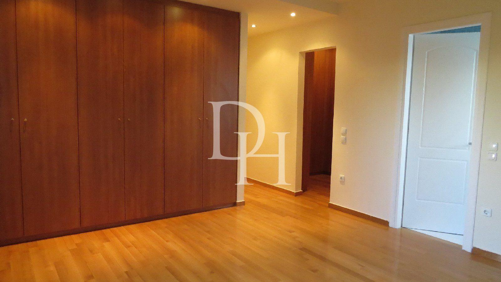 House / Villa, Greece, Attica, 1 950 000 € photo 12