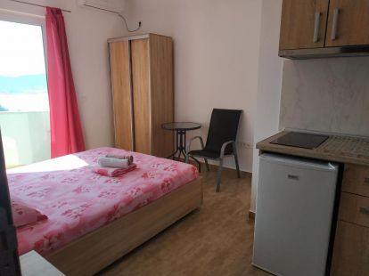 Коммерческая / Отель, Черногория, О. Бар, Бар, 270 000 € фото 13