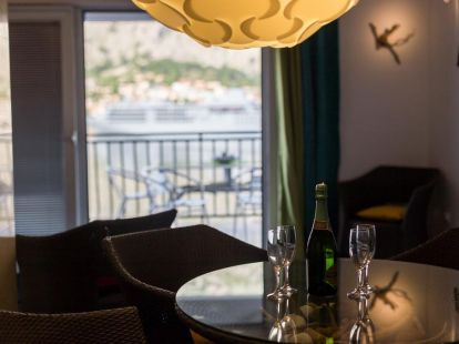 Apartments, Montenegro, Kotor c., Kotor, 295 000 € photo 6