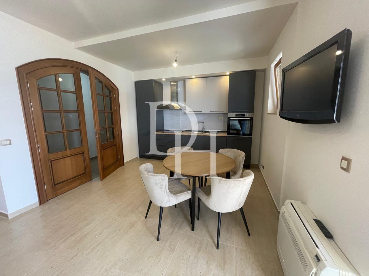 Apartments, Montenegro, Kotor c., Kotor, 460 000 € photo 11