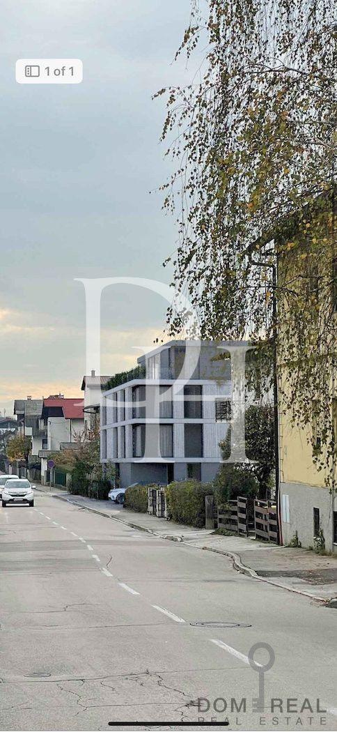 Дом, Словения, Регион Любляна, Любляна, 1 390 000 € фото 1