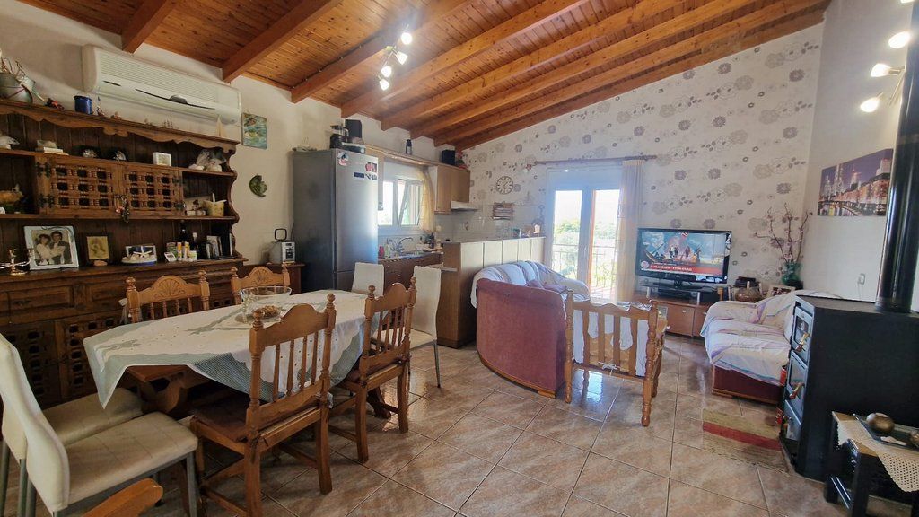 Дом, Греция, Пелопоннес, Лутраки, 250 000 € фото 2