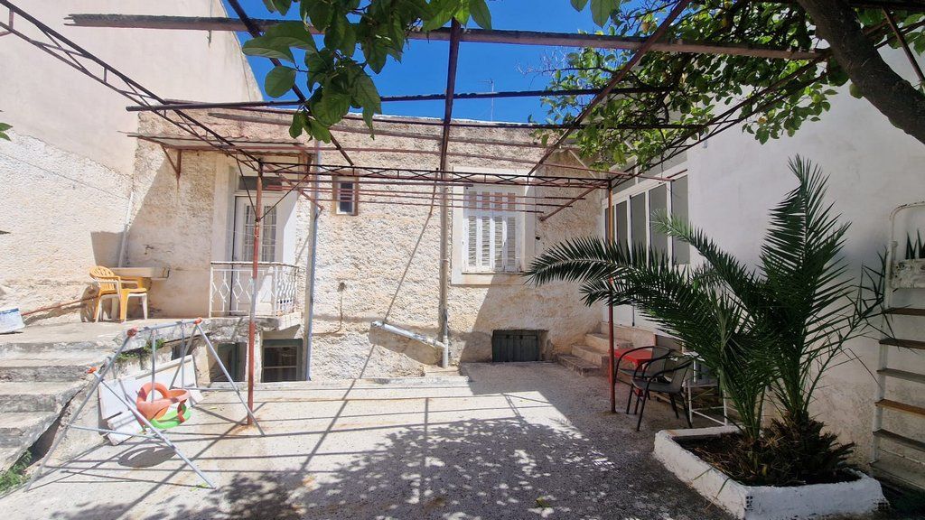 Земля, Греція, Пелопоннес, Лутраки, 250 000 € фото 1