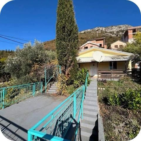 Дом / Коттедж, Черногория, О. Бар, Бар, 60 000 € фото 3