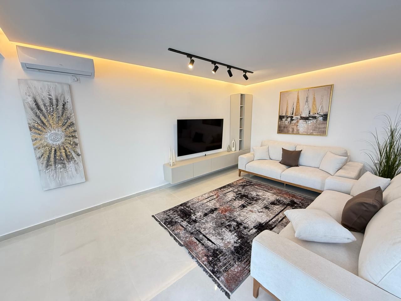 Дом / Вилла, Черногория, О. Бар, Добра вода, 270 000 € фото 4