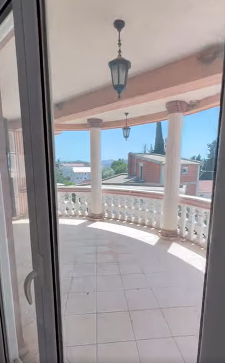 Апартаменти, Чорногорія, Г. Бар, Бар, 210 000 € фото 1
