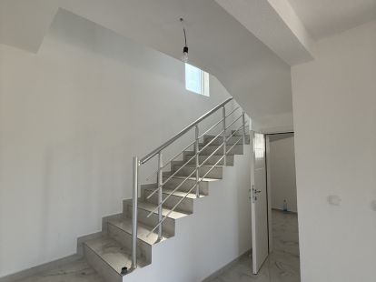 Haus / Villa, Montenegro, G. Bar, Dobra Voda, 190 000 € foto 4