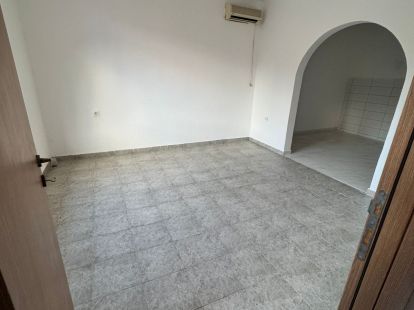 Дом / Коттедж, Черногория, О. Бар, Бар, 110 000 € фото 9