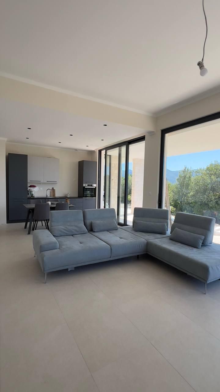 Будинок / Вілла, Чорногорія, О. Херцег-Нові, Герцег-Нові, 390 000 € фото 2