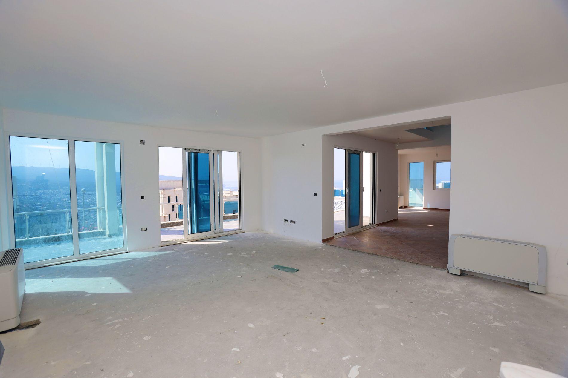 Будинок / Вілла, Чорногорія, Г. Бар, Добра Вода, 500 000 € фото 2