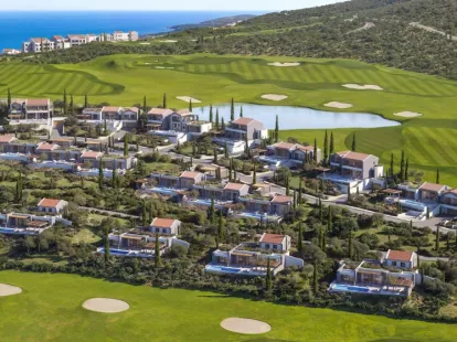 Villa in Tivat, Montenegro for 2 198 000€ (ID:79351)