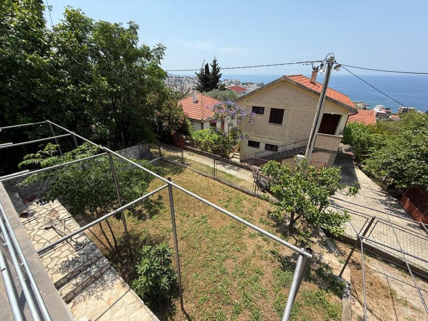 Дом / Вилла, Черногория, О. Бар, Добра вода, 210 000 € фото 1
