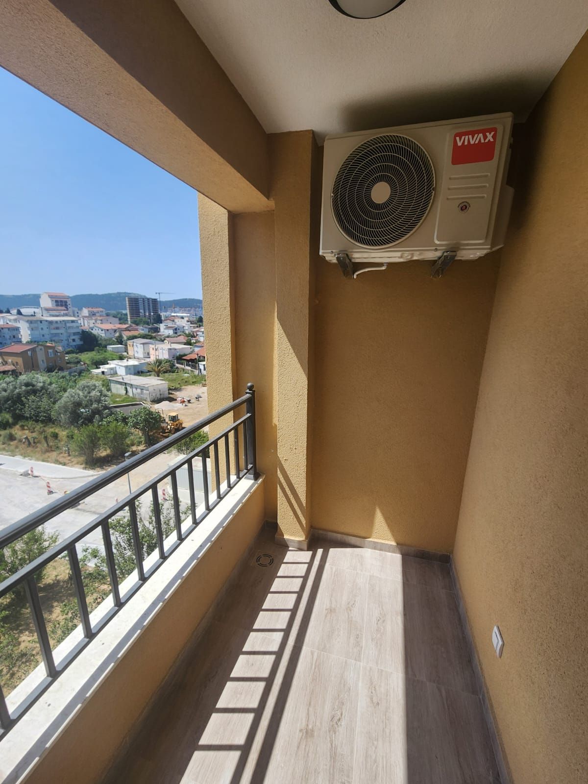 Apartments, Montenegro, С. Bar, Bar, 140 000 € photo 1