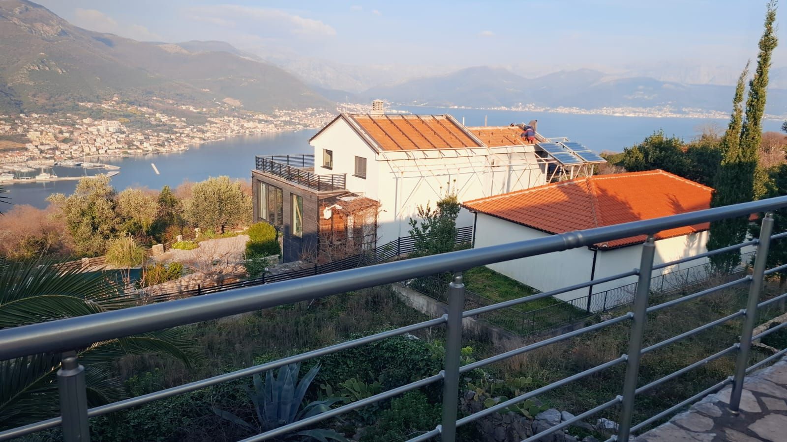 Коттедж в Тивате, Черногория, 130м2 - стоимость 430&nbsp;000€ - Ref: 79887 фото 1