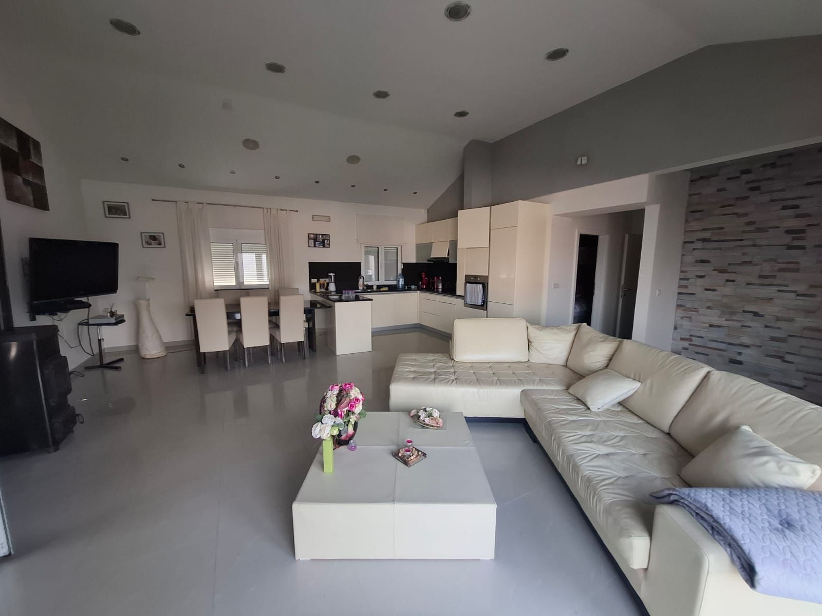 Коттедж в Тивате, Черногория, 130м2 - стоимость 430&nbsp;000€ - Ref: 79887 фото 19