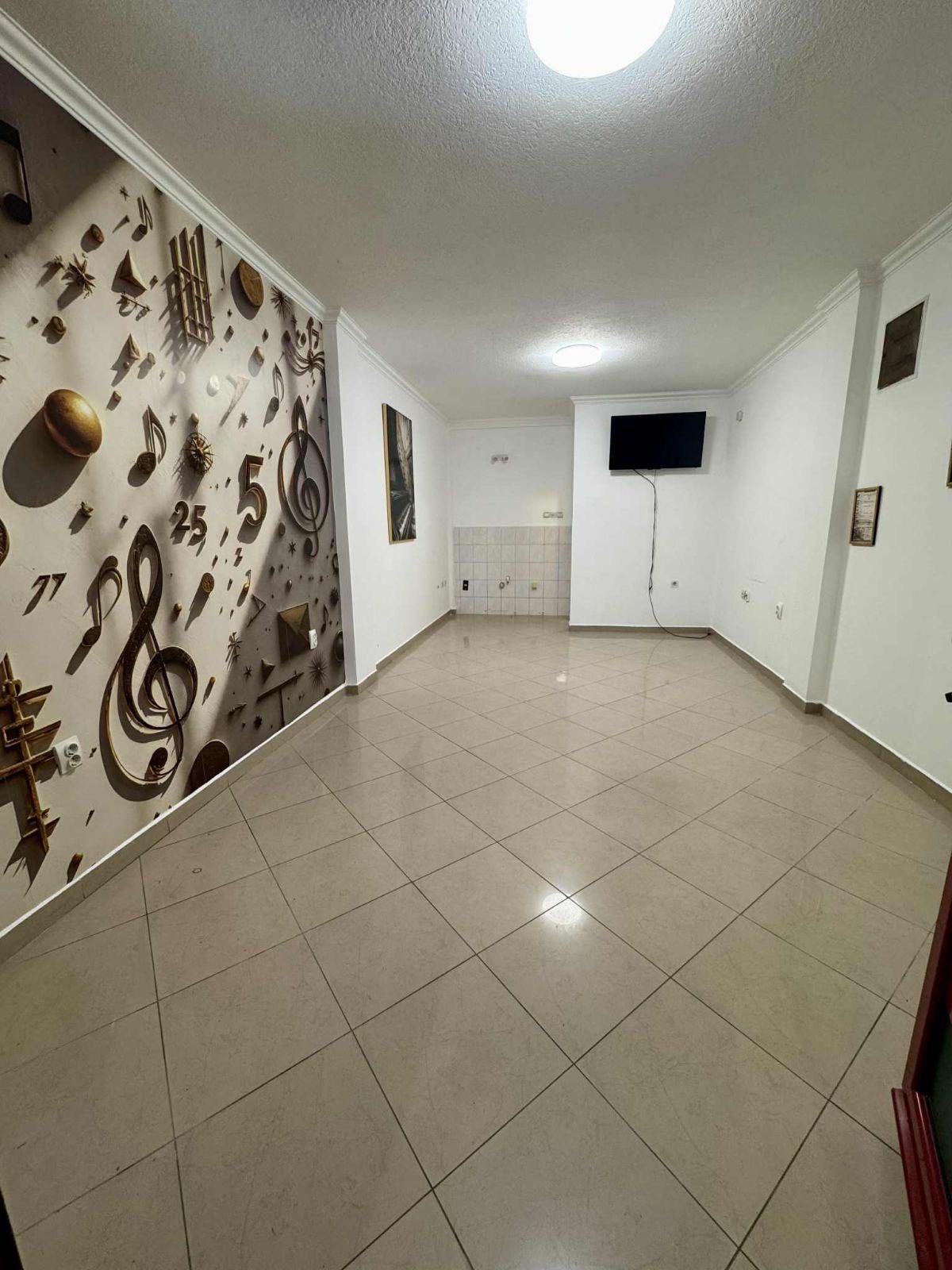 Офис в Баре, Черногория, 25м2 - стоимость 130&nbsp;000€ - Ref: 79908 фото 1