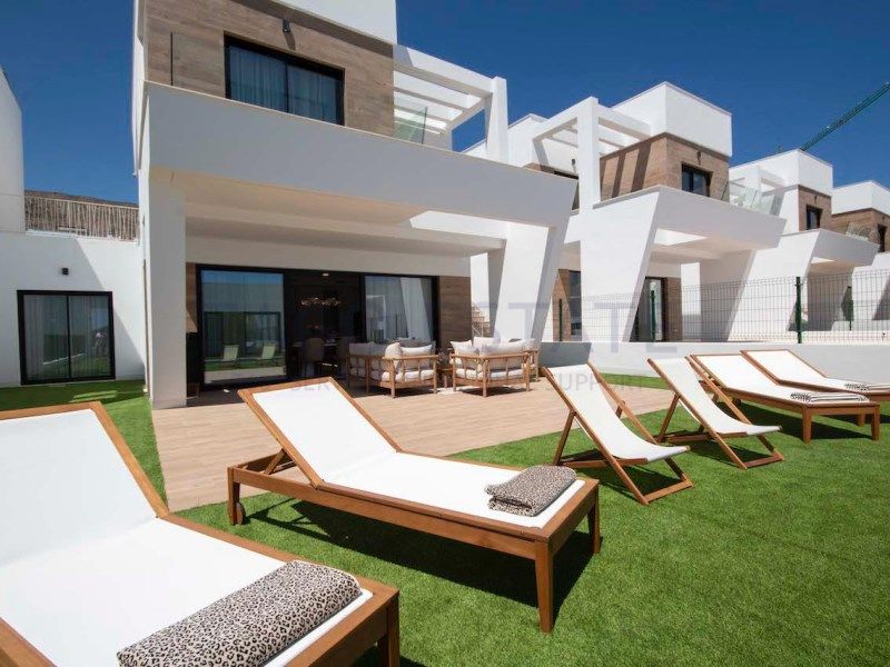 Вилла в Финестрате, Испания, 148м2 - стоимость 950&nbsp;000€ - Ref: 80015 фото 2