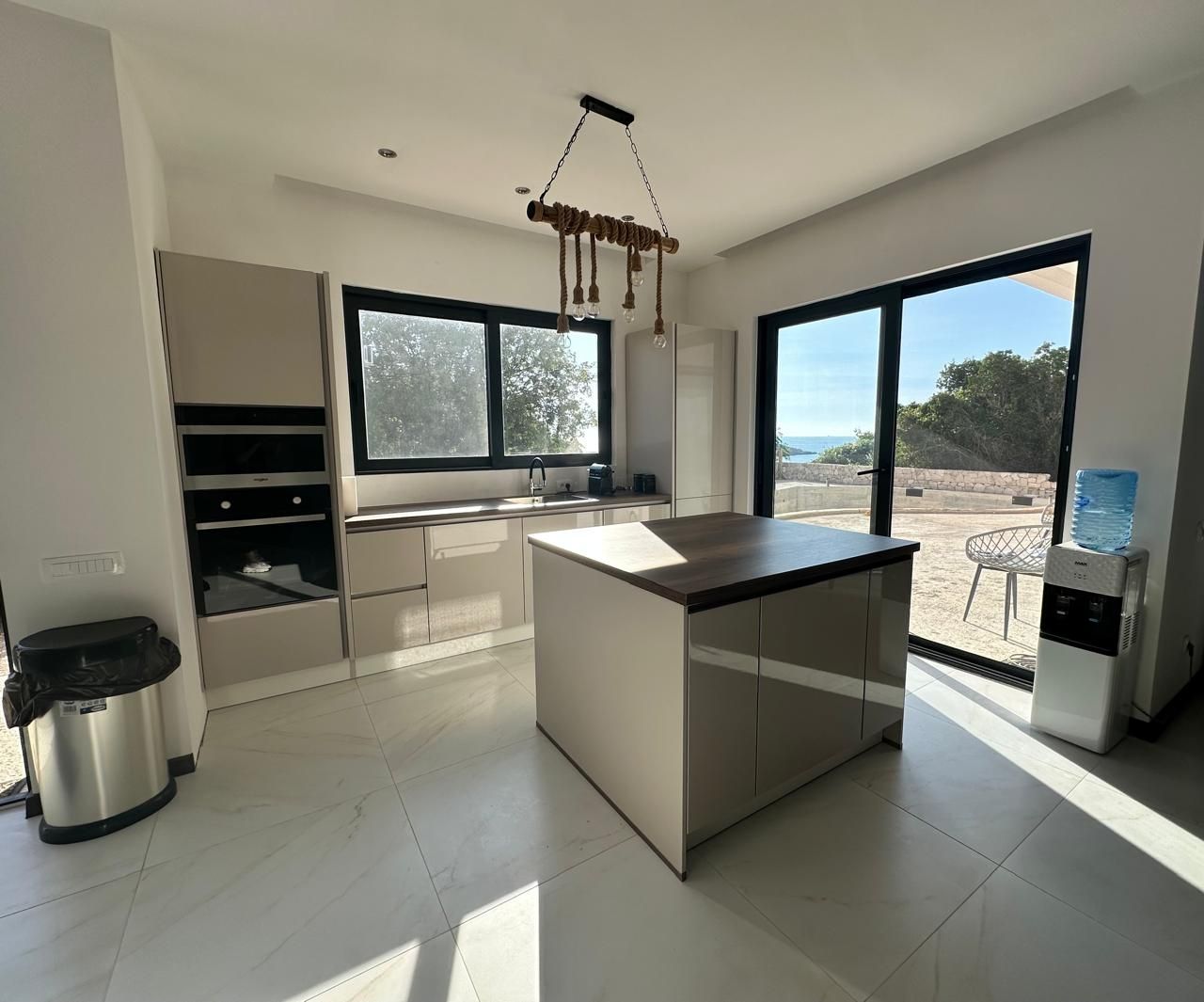 Вилла в Утехе, Черногория, 209м2 - стоимость 370&nbsp;000€ - Ref: 80426 фото 5