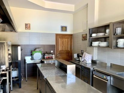 Отель в Утехе, Черногория, 1 100м2 - стоимость 990&nbsp;000€ - Ref: 80485 фото 3