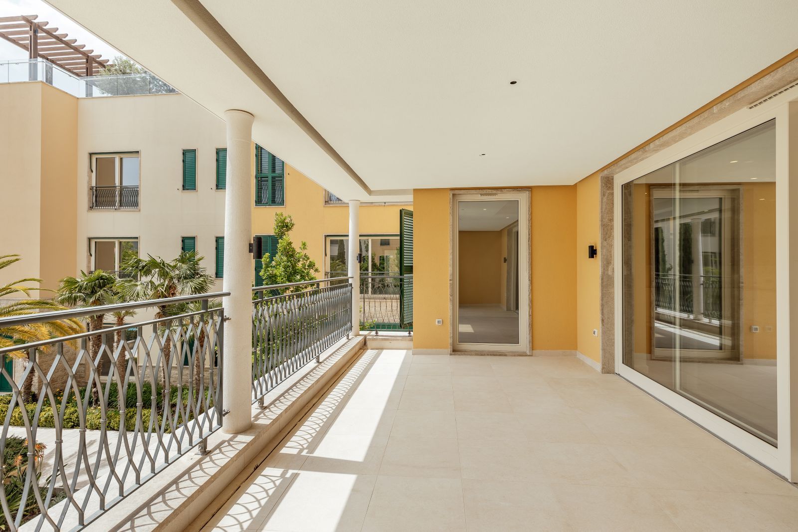 Апартаменты в Герцег-Нови, Черногория, 171м2 - стоимость 1&nbsp;385&nbsp;000€ - Ref: 80929 фото 10