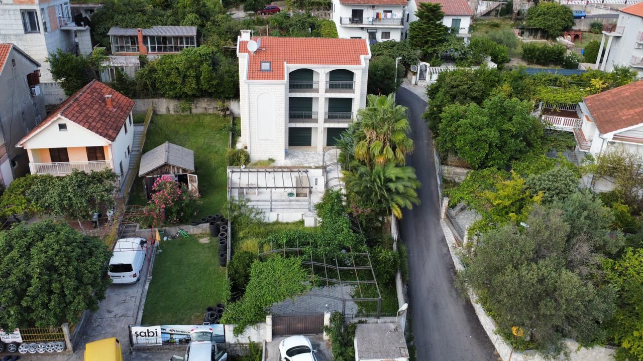 Вилла в Дженовичах, Черногория, 300м2 - стоимость 790&nbsp;000€ - Ref: 81593 фото 16