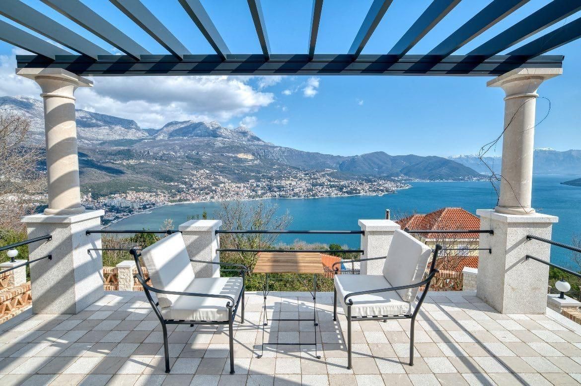 Вилла в Герцег-Нови, Черногория, 168м2 - стоимость 990&nbsp;000€ - Ref: 81594 фото 2