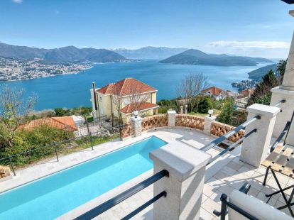Вилла в Герцег-Нови, Черногория за 990 000€ (ID:81594)