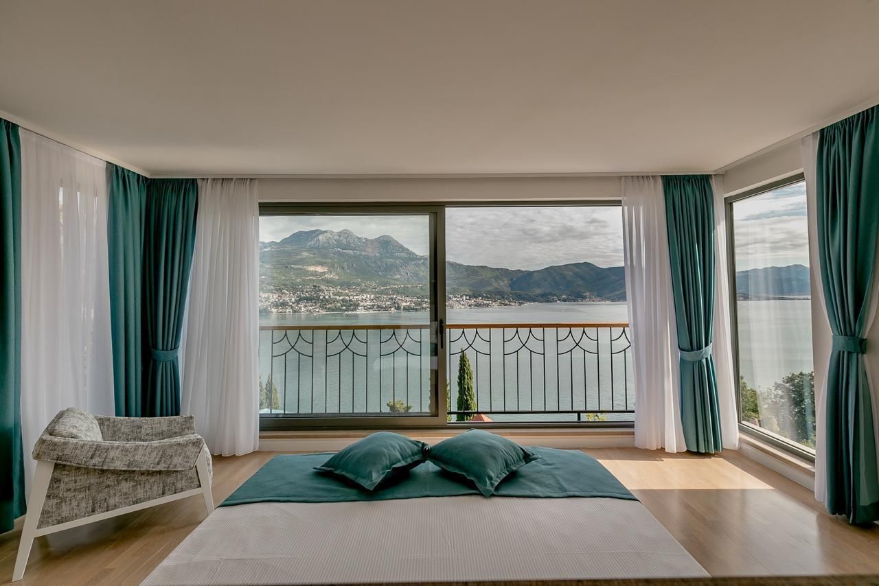 Вилла в Герцег-Нови, Черногория, 236м2 - стоимость 850&nbsp;000€ - Ref: 81595 фото 4
