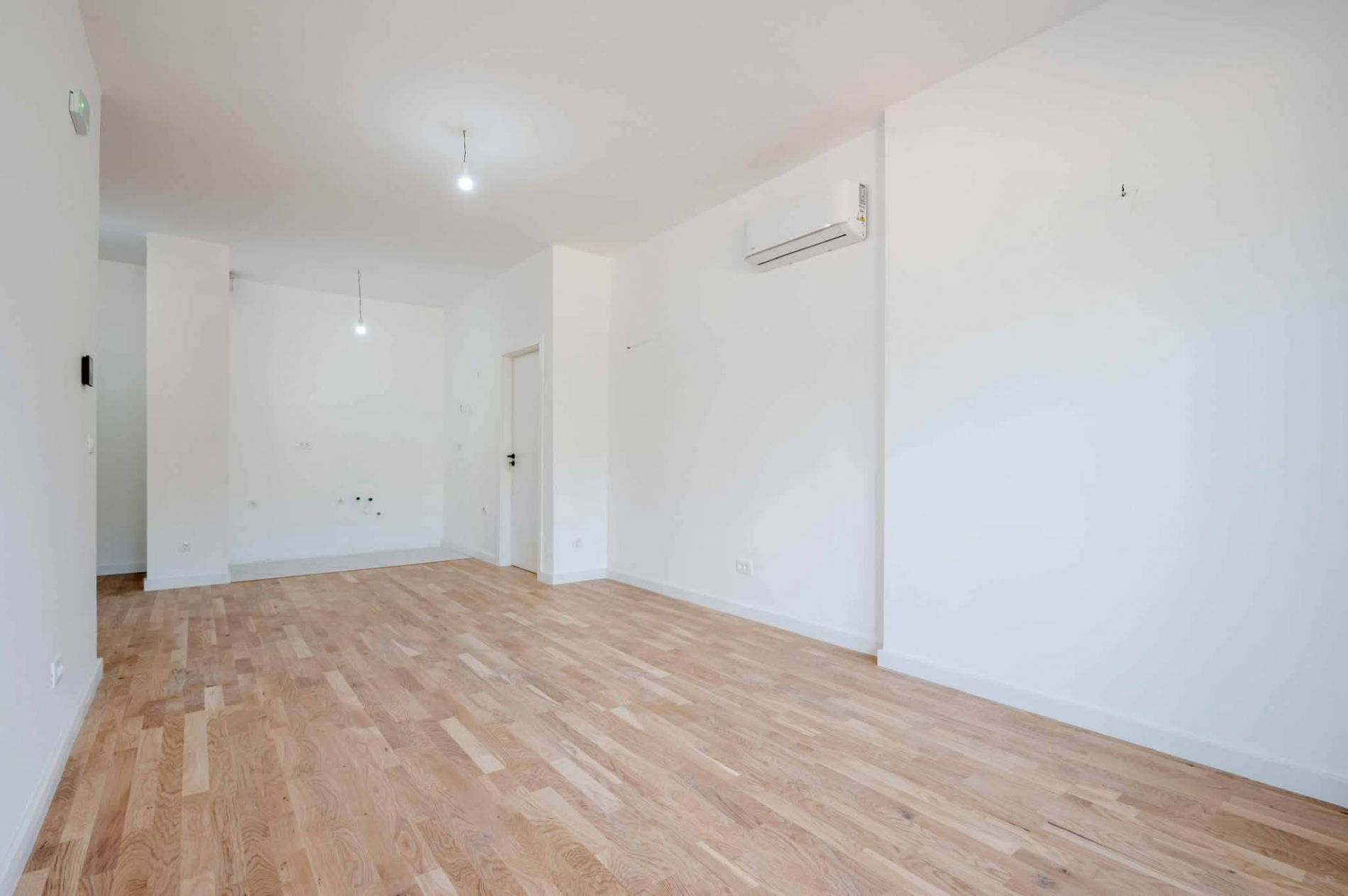 Апартаменты в Баре, Черногория, 65м2 - стоимость 185&nbsp;000€ - Ref: 81638 фото 2