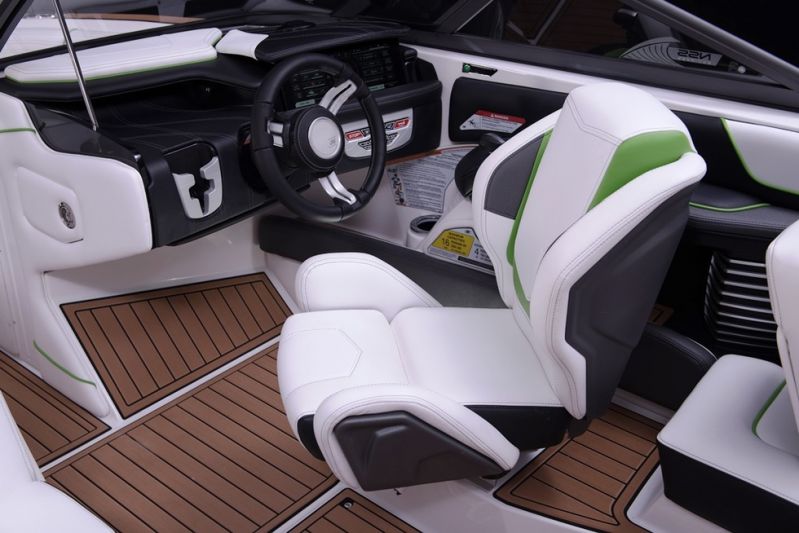 Продажа яхты Super Air Nautique G23 в Европе - 149300€ - Ref: 124 фото 3