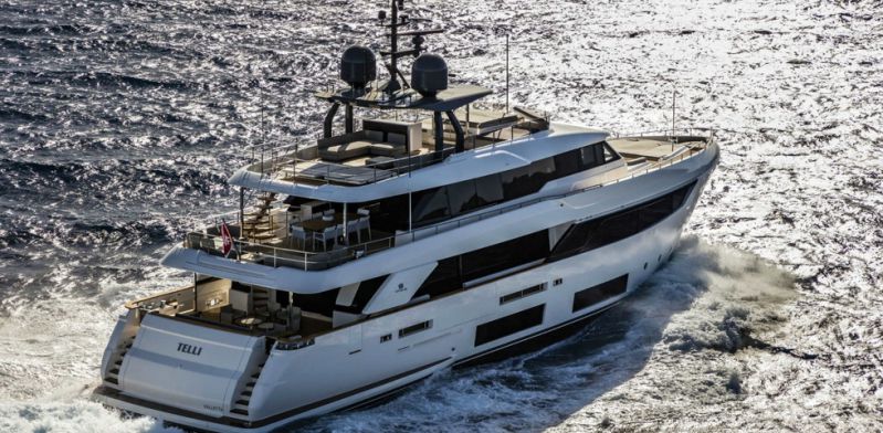 Продажа яхты Custom Line Navetta 33 в Европе в Дубае - 9500000€ - Ref: 143 фото 2