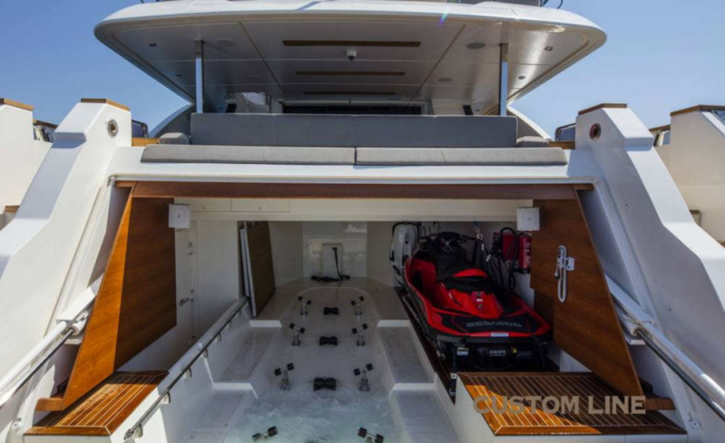 Продажа яхты Custom Line Navetta 33 в Европе в Дубае - 9500000€ - Ref: 143 фото 12