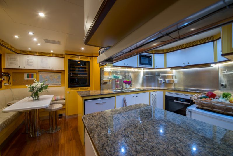 Продажа яхты Virtue Benetti Classic 37m в Европе в Бодруме - 4950000€ - Ref: 153 фото 14