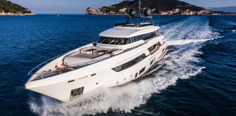 Продажа яхты Custom Line Navetta 37 в Европе в Аликанте - 13900000€ - Ref: 155 фото 3