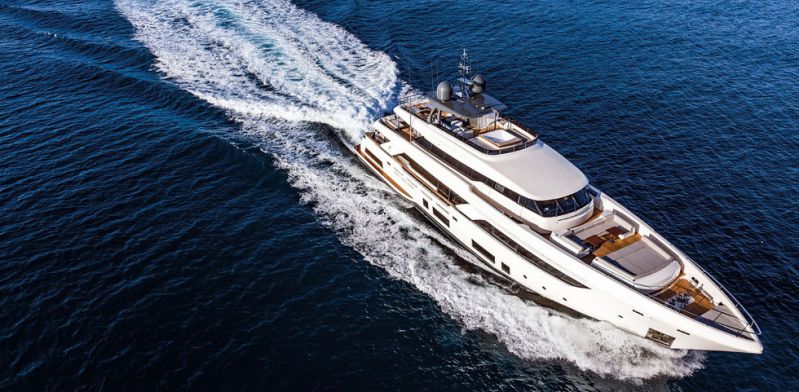 Продажа яхты Custom Line Navetta 37 в Европе в Аликанте - 13900000€ - Ref: 155 фото 4