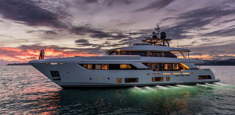 Продажа яхты Custom Line Navetta 37 в Европе в Аликанте - 13900000€ - Ref: 155 фото 6