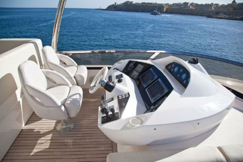Продажа яхты Sunseeker 80 в Европе на Майорке - 2150000€ - Ref: 157 фото 2