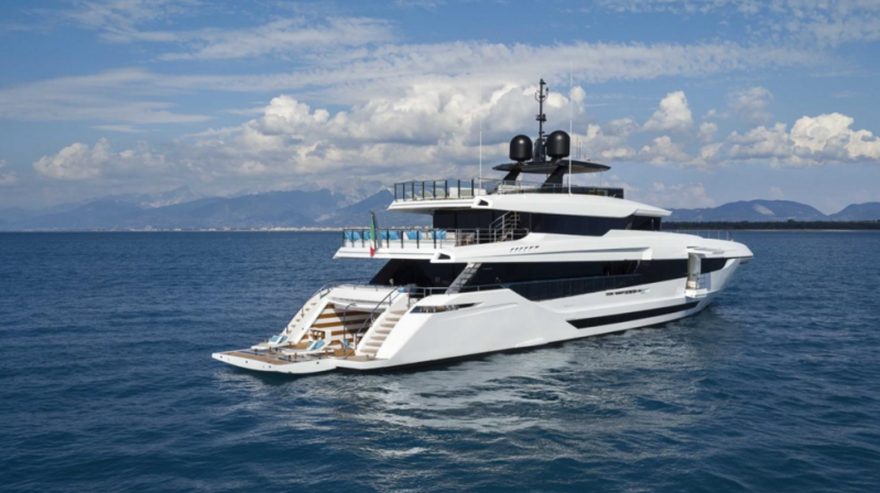 Продажа яхты Mangusta Oceano 43m в Европе в Аликанте - 24200000€ - Ref: 166 фото 2